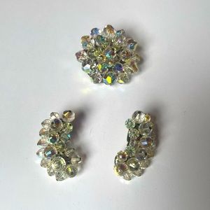 Vintage beaded brooch and earrings